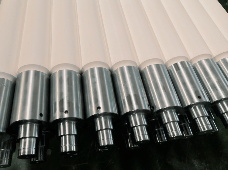 Northglass,land glass, southtech,yuntong glass tempering machine ceramic roller high quality